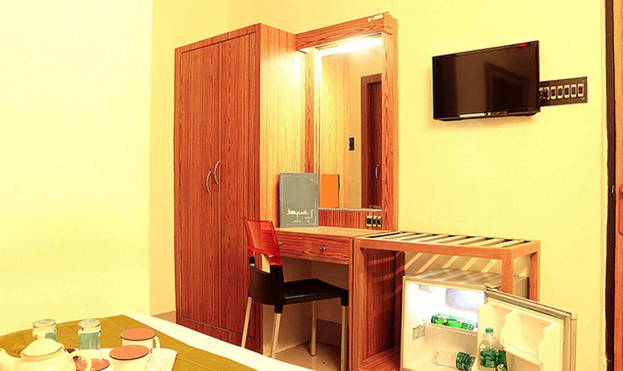 Shila International Hotell Kolkata Eksteriør bilde